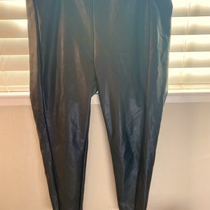 Banana Republic pants size 12 fun black pants